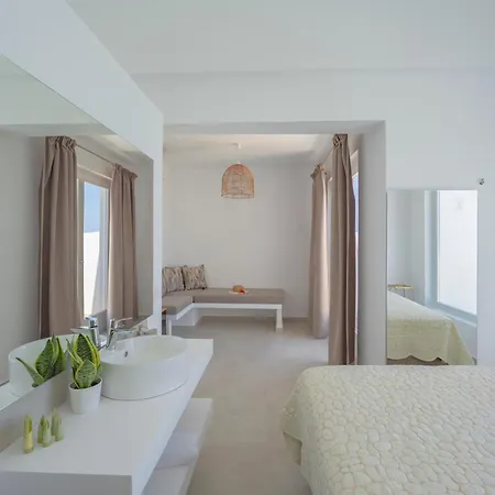 Hilas Imerovigli (Santorini)